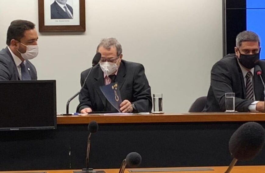 Reunião com o deputado Diego Andrade.