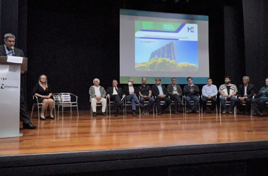 Hospital realiza seminário sobre gravidade da situação atual e projetos para ampliar serviços.